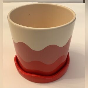 4.5” Ceramic Planter in Red, Pink and Cream Design